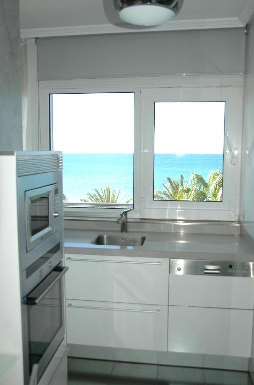 Apartamentos Las Palmas VII Family Only سالو الغرفة الصورة